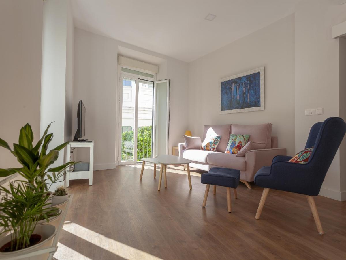 Rd Aparcamiento Incluido Triana Luminoso Comodo 2bd 2bth Appartement *