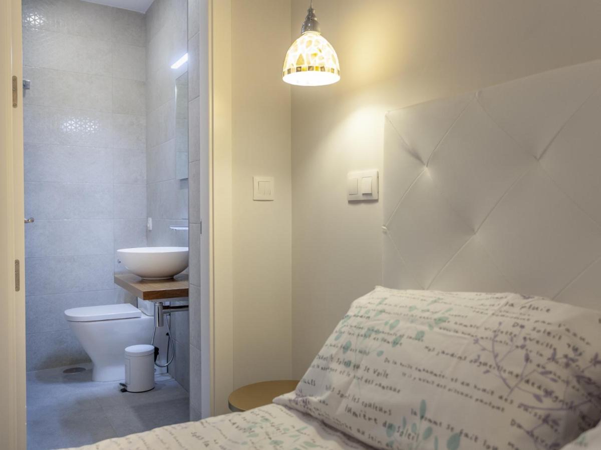 Rd Aparcamiento Incluido Triana Luminoso Comodo 2bd 2bth Appartement