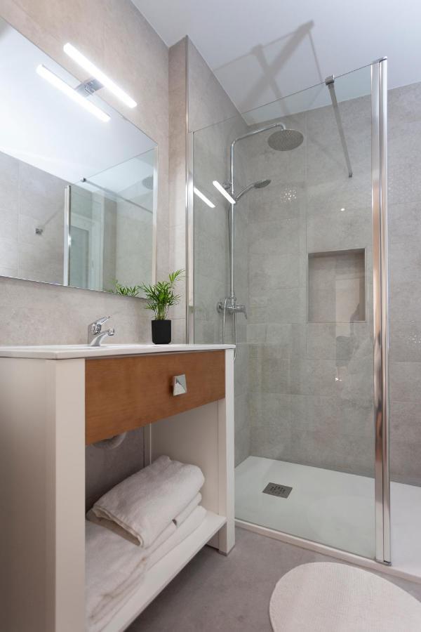 Rd Aparcamiento Incluido Triana Luminoso Comodo 2bd 2bth Appartement *